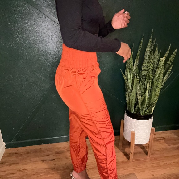 NWOT Fp Movement Free People joggers - Picture 4 of 7